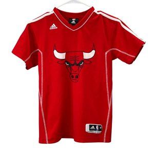 Adidas NBA Chicago Bulls Shirt M 10/12 Youth Red V-Neck Short Sleeve Basketball